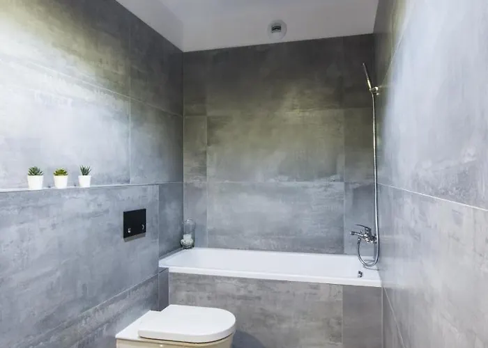 Nowy Atal Tower - Garaz - Taras Widokowy - Centrum