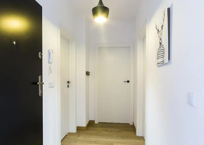 Nowy Atal Tower - Garaz - Taras Widokowy - Centrum Wroclaw