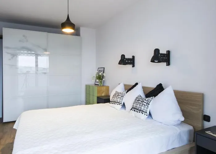 Nowy Atal Tower - Garaz - Taras Widokowy - Centrum Apartment Wroclaw